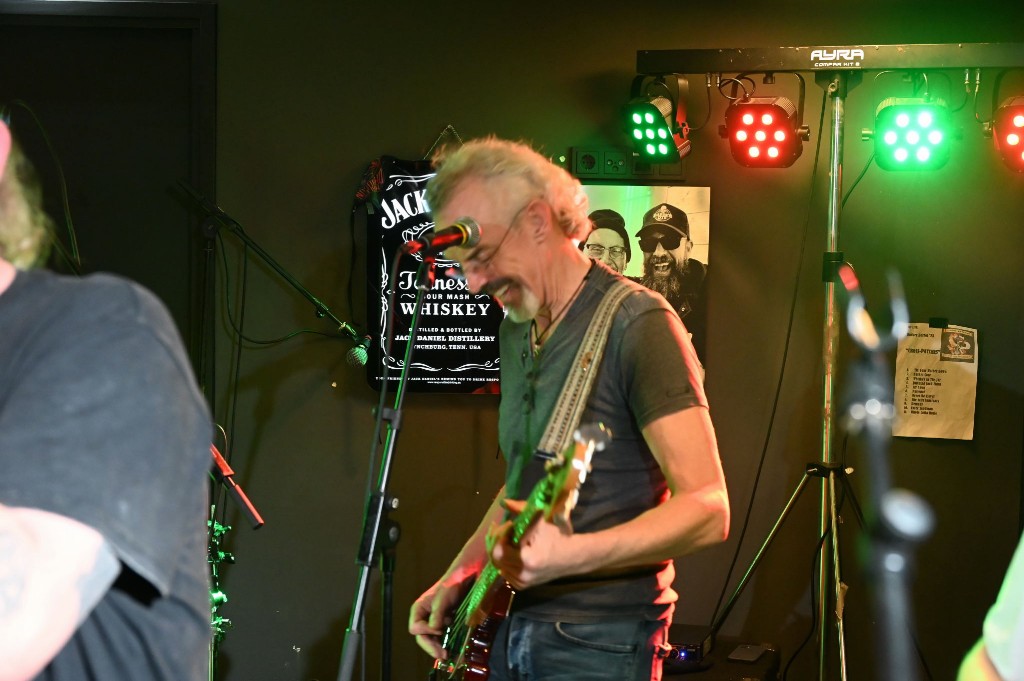 ../Images/10 jaar Ro's Barbershop 252.jpg